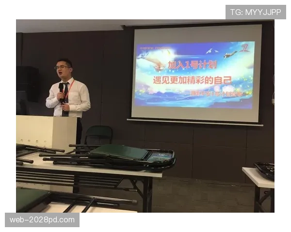 内维斯的长传调度能力解析：场均成功率背后的控场逻辑